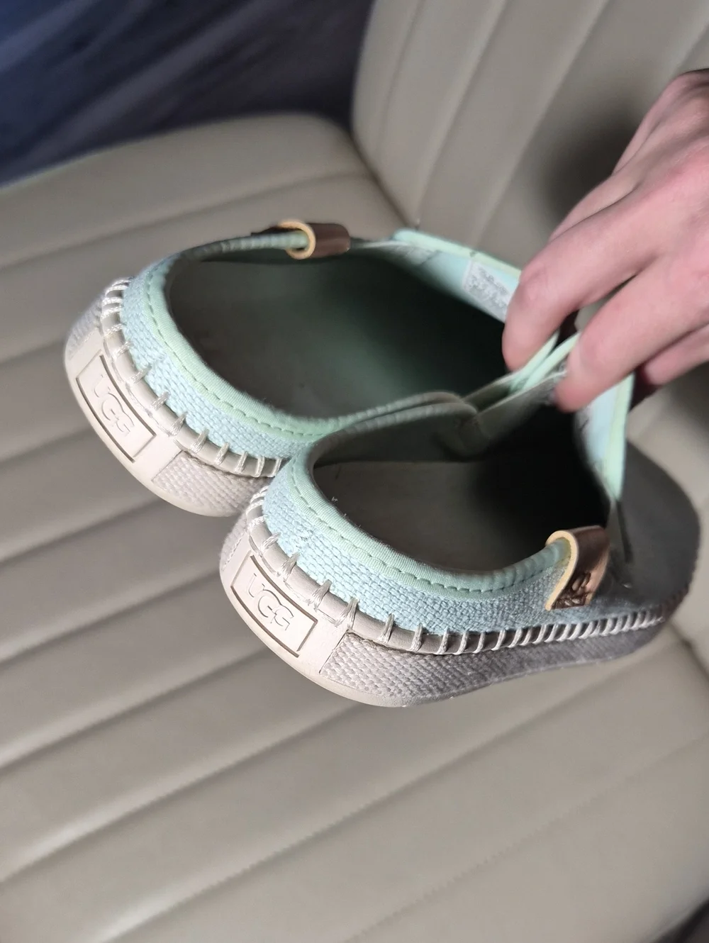 UGG Light Mint Slip-On Women’s Espadrille Sneakers Womens 6